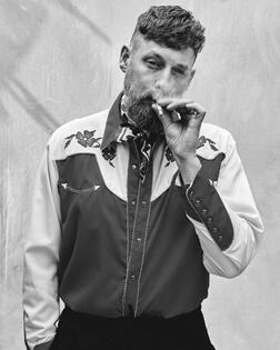 DOPPELREIHER @christianearpvogue @josepharodriguez_styling @wbredehorst Photo @arminmorbach