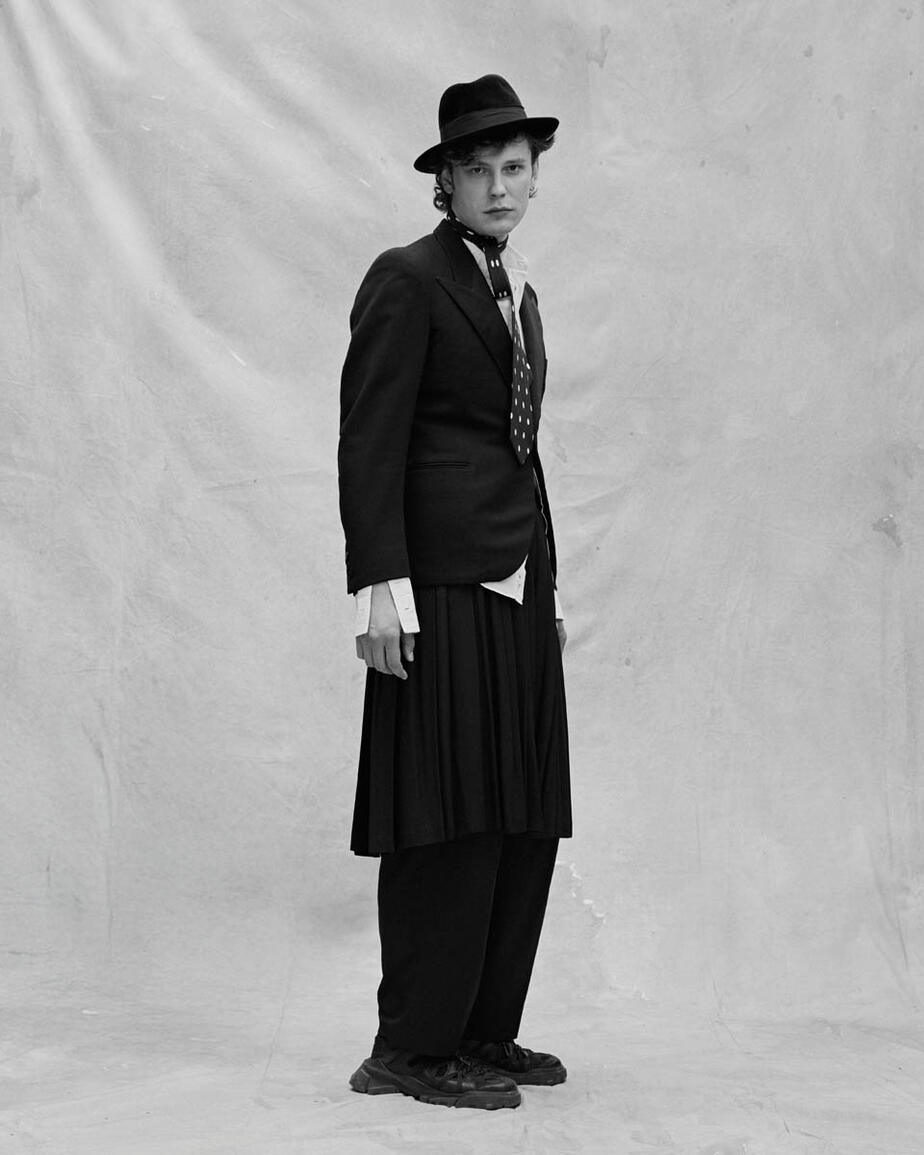 DOPPELREIHER @christianearpvogue @josepharodriguez_styling @wbredehorst Photo @arminmorbach